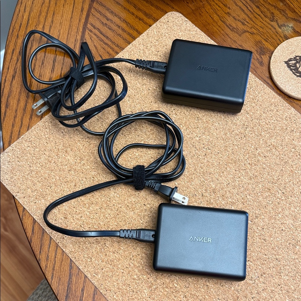 Anker PowerPort Speed 5 with 2 Quick Charge 3.0 Charging Ports Compact USB